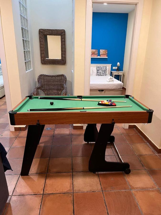 Ramblasrentals Chic & Spacious Flat Pool Table 15M Ramblas - Parking - Wifi バルセロナ エクステリア 写真